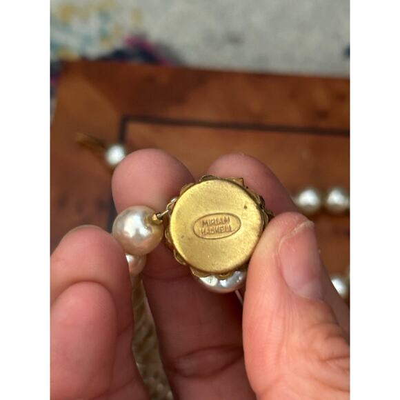 Miriam Haskell Women's Baroque Niki Pearls Ornate Clasp Necklace - Picture 2 of 5